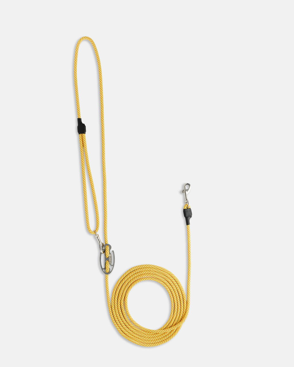 The DUNEY Hands-Free Leashes
