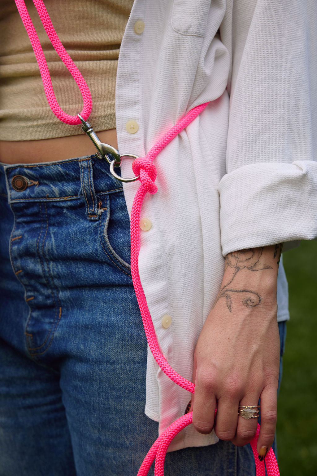 The DUNEY Hands-Free Leashes