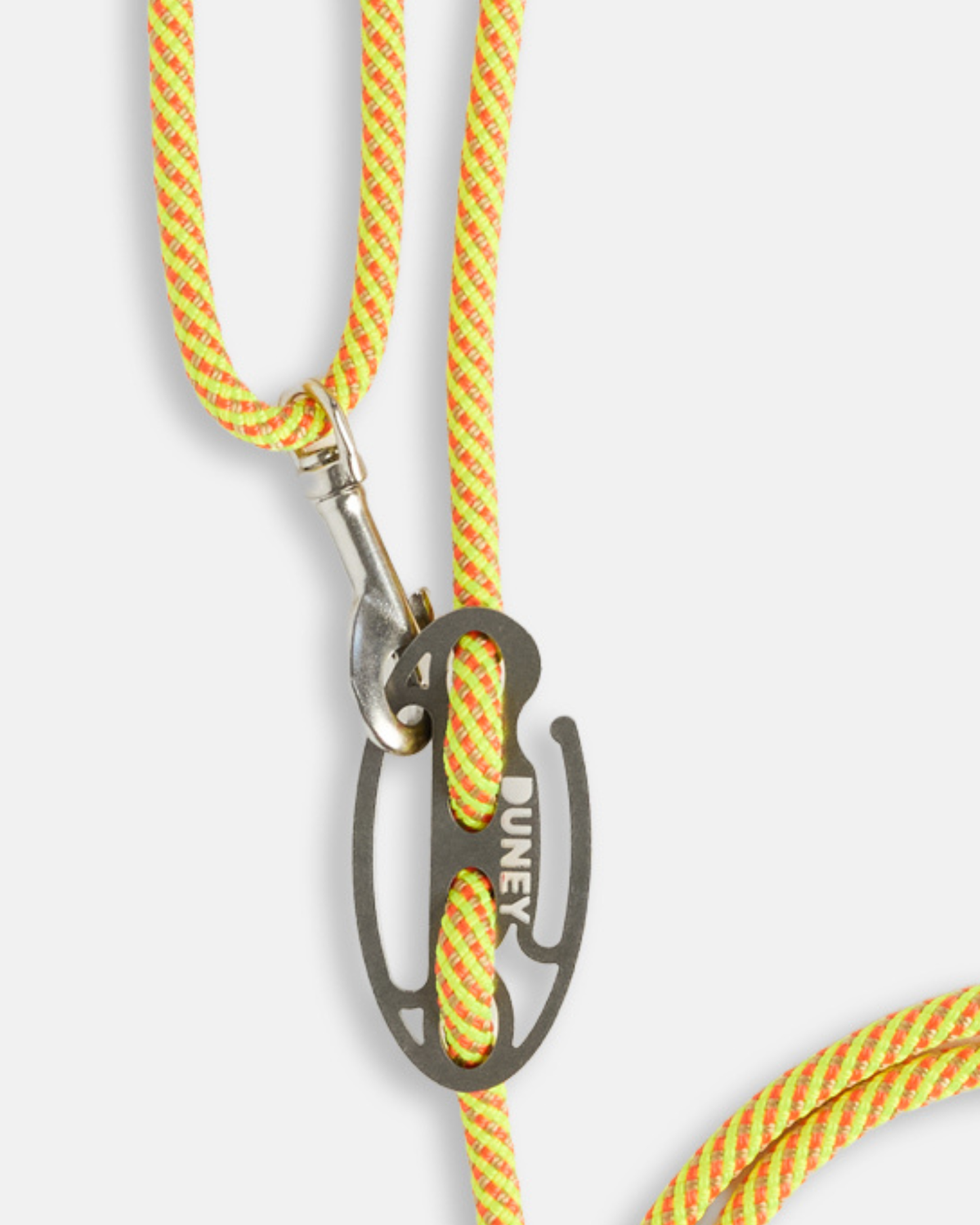 The DUNEY Hands-Free Leashes